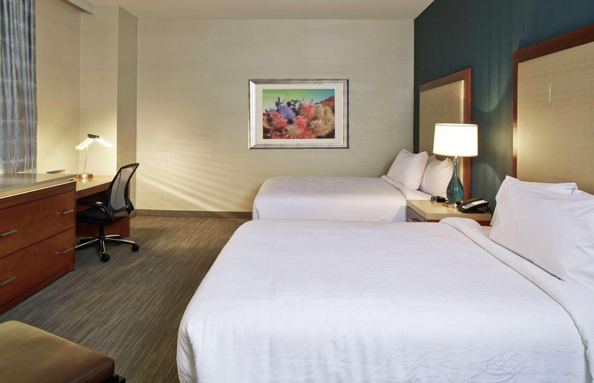 Hilton Garden Inn Phoenix Downtown Exterior foto